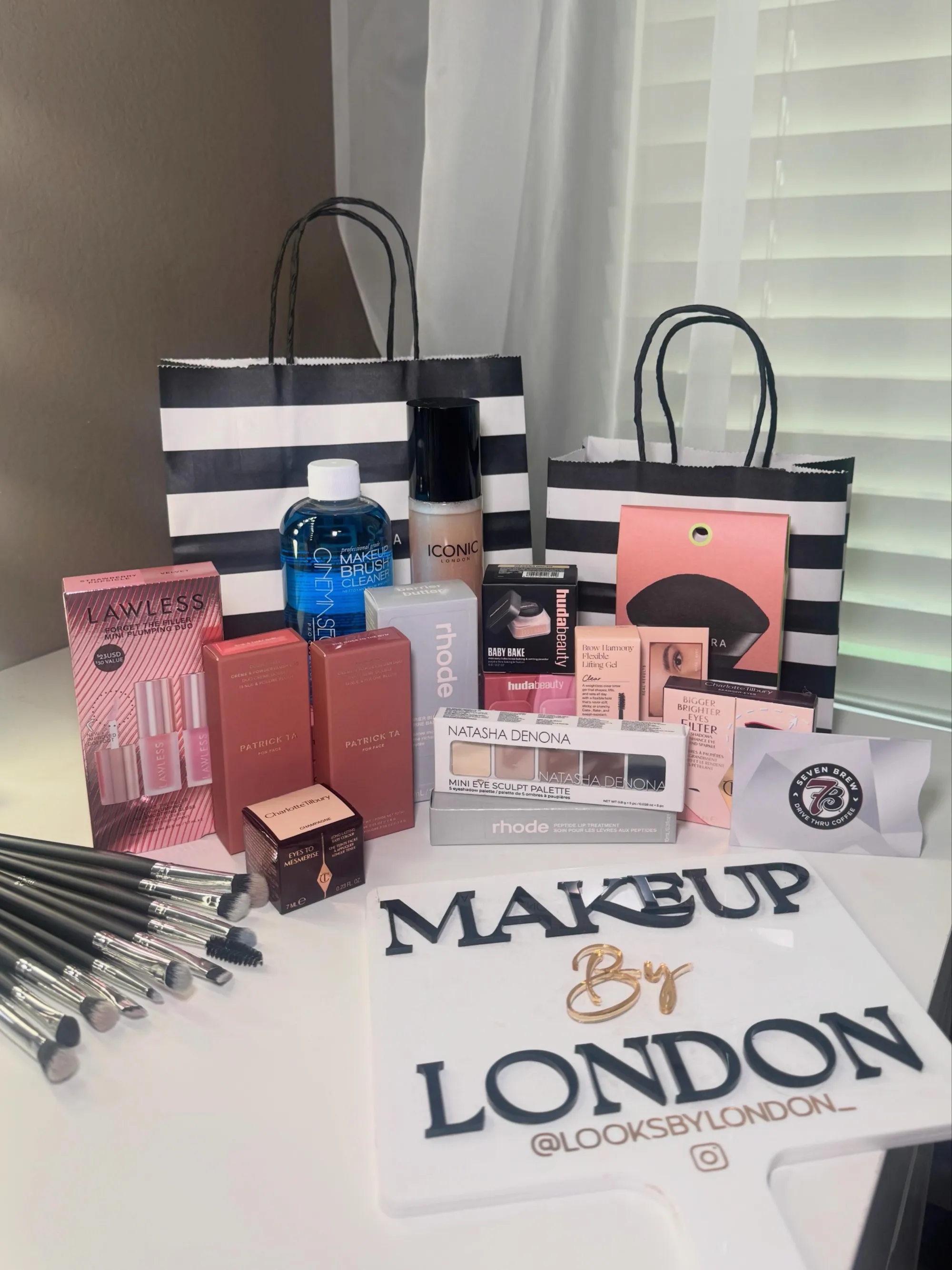 LOOKSBYLONDON GIVEAWAY