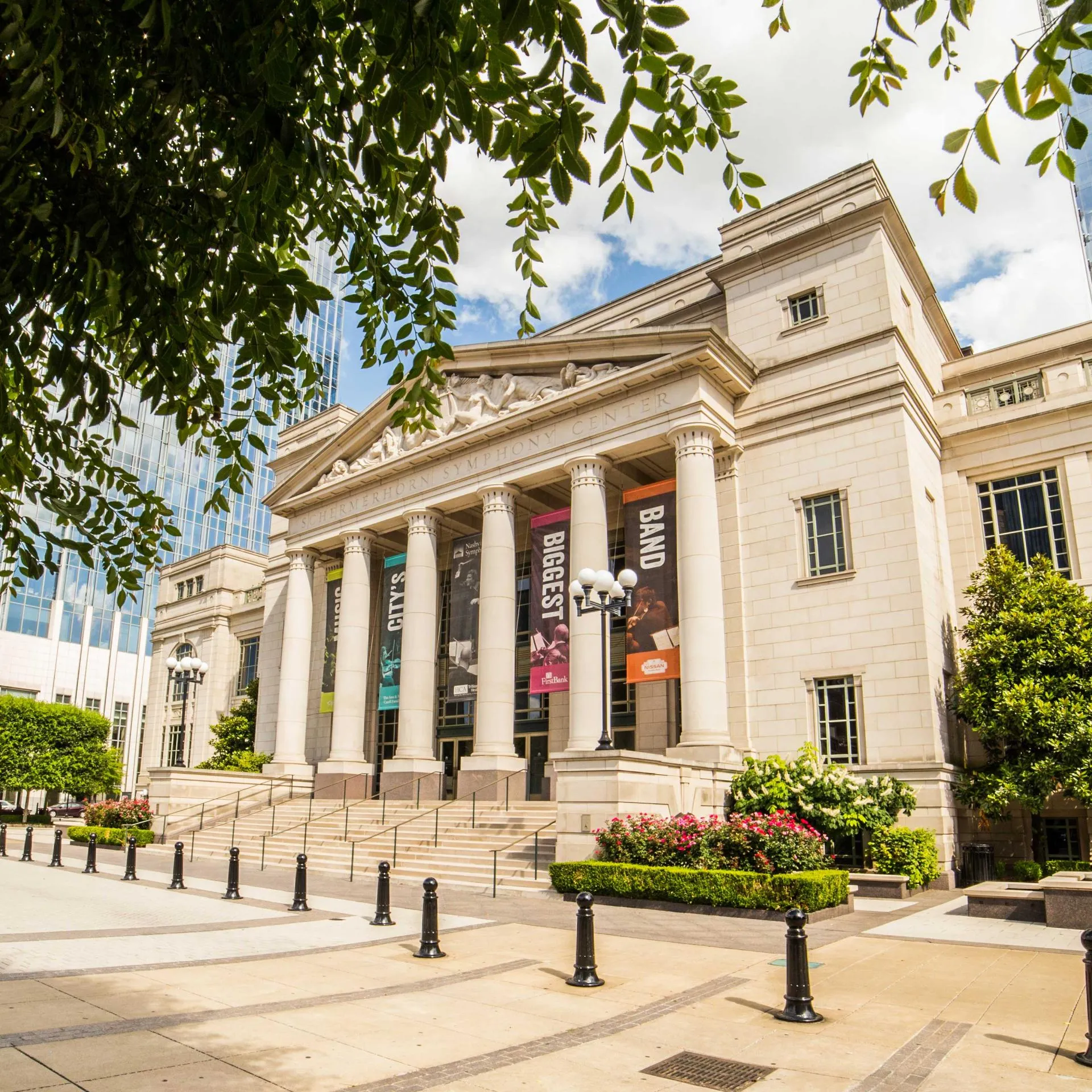 A Dolly-Inspired Summer in Music City Giveaway